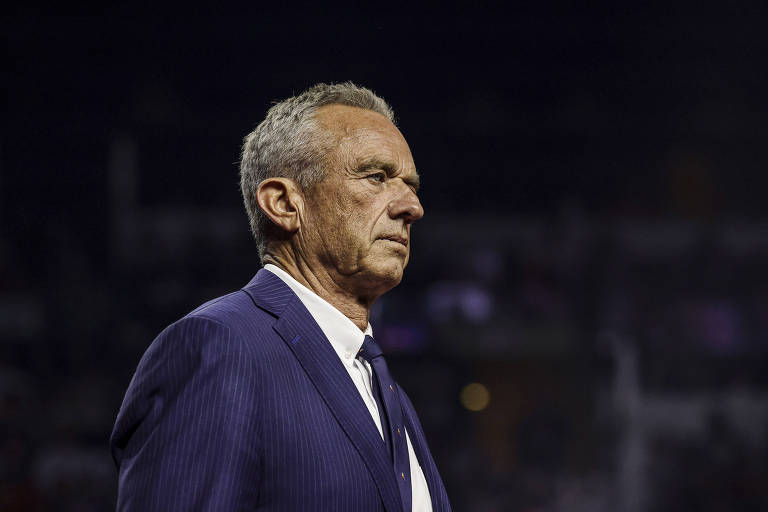 Robert Kennedy Jr. acusa Congresso dos EUA de receber dinheiro da indústria farmacêutica em sua sabatina no Senado, no dia 29 de janeiro último – vídeo com legendas em&nbsp;português